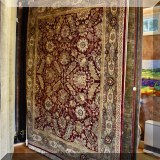 R83. Masterloom 100% wool handknotted rug. Made in India. 8' x 10'